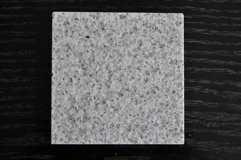 Season White Granite Pavers, Flamed/Termal Finish. ALCP037