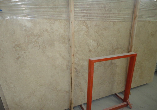 Beige Travertine Cross Cut, Turkey