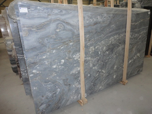 Palissandro Blue Cross Cut, Italy