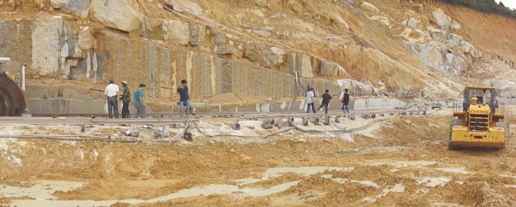 Ally Gold Granite Quarry Ally Gold Granite Quarry